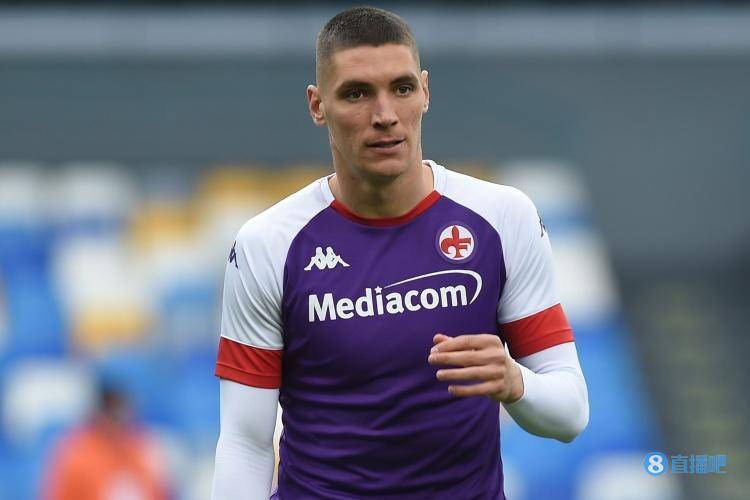 杨如意获得自由式滑雪世界杯斯托纳姆站坡障银牌2025-02-24.