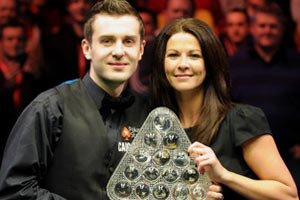 而非硬碰硬 而非硬碰硬