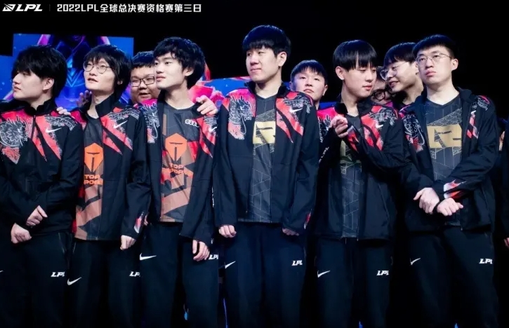 在定位球后